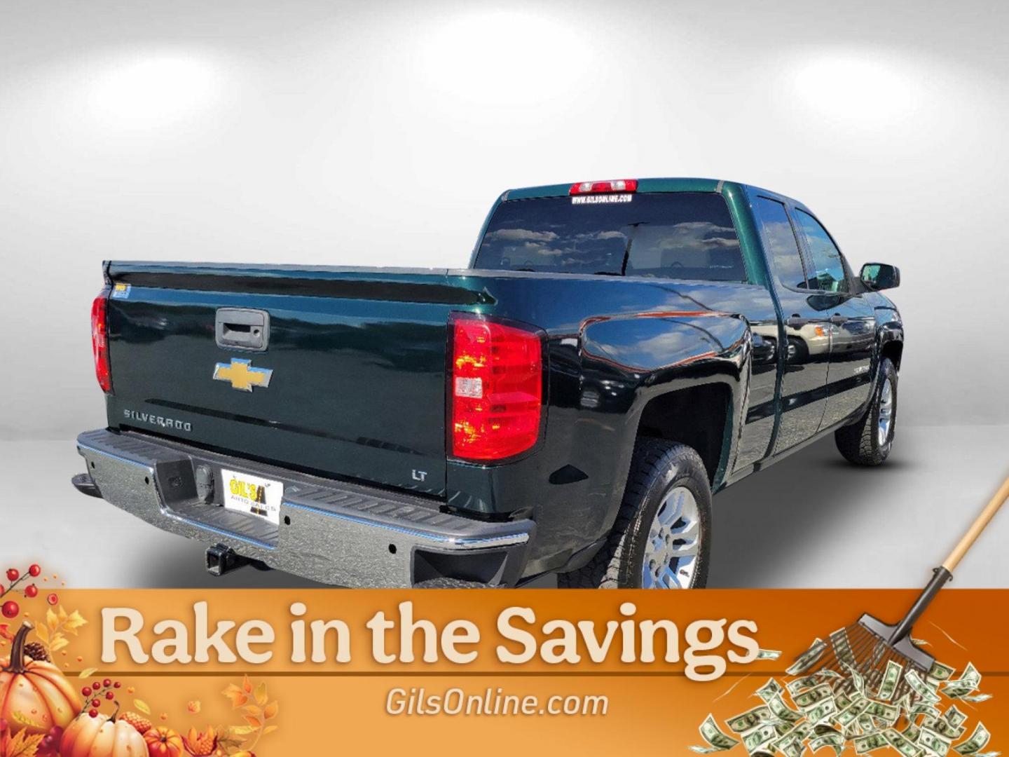 2014 Rainforest Green Metallic /Cocoa/Dune Chevrolet Silverado 1500 LT (1GCRCREH8EZ) with an Gas/Ethanol V6 4.3L/262 engine, 6-Speed Automatic transmission, located at 1430 Gateway Drive, Opelika, AL, 36801, (334) 239-0944, 32.637871, -85.409790 - 2014 Chevrolet Silverado 1500 LT - Photo#4