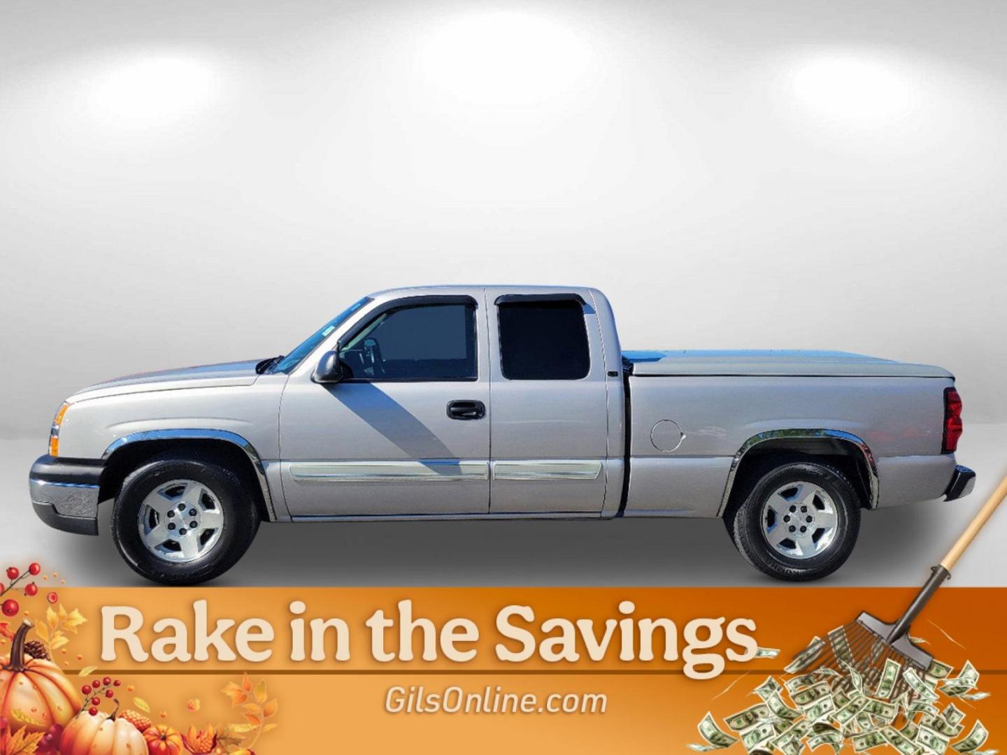 2005 Silver Birch Metallic /Medium Gray Chevrolet Silverado 1500 LT (2GCEC19T651) with an Gas V8 5.3L/325 engine, 4-Speed Automatic w/OD transmission, located at 7000 Northlake Connector, Columbus, GA, 31904, (706) 987-8085, 32.524975, -84.978134 - 2005 Chevrolet Silverado 1500 LT - Photo#23