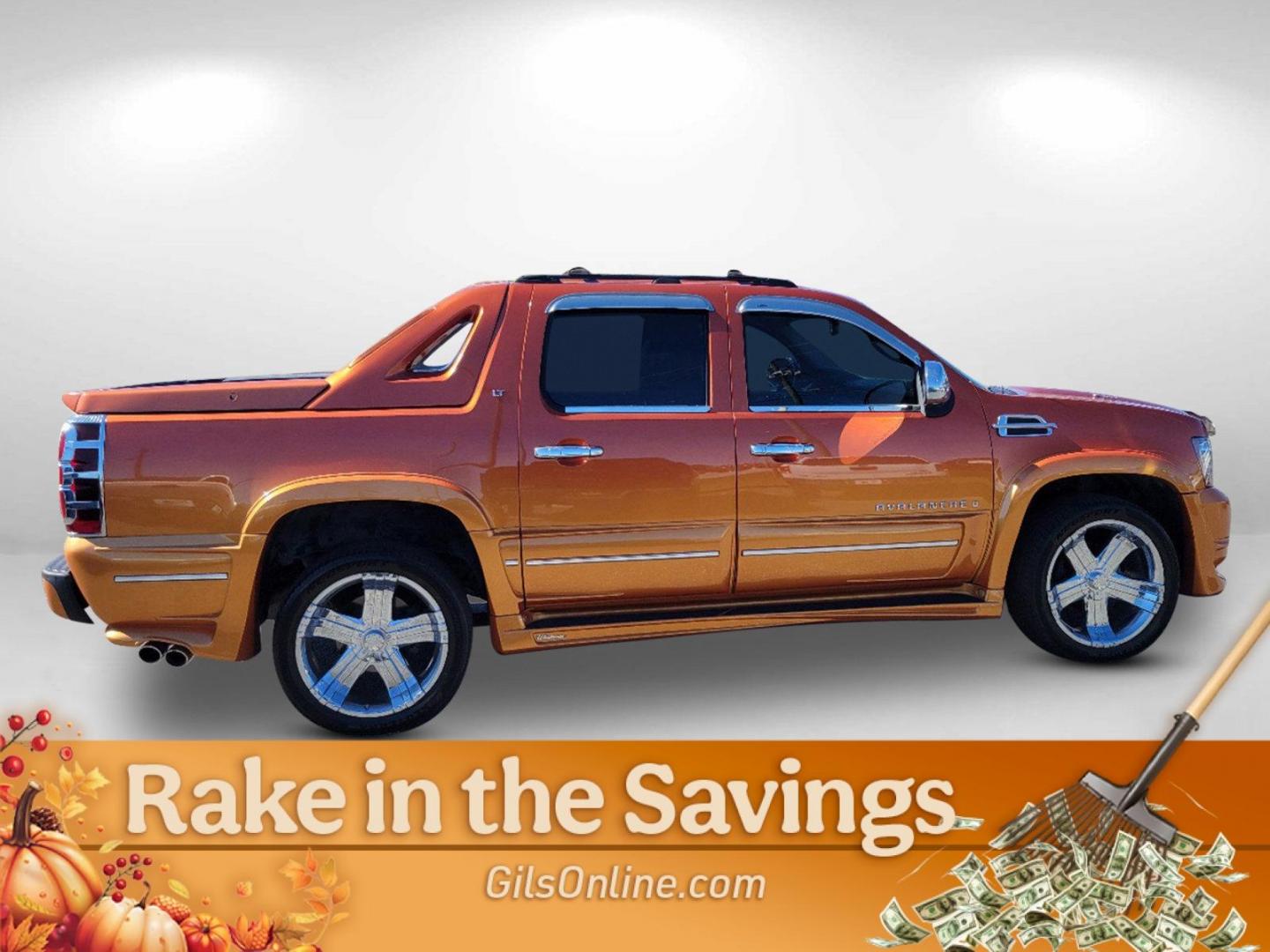 2007 Sunburst Orange II Metallic /Dark Titanium/Lt Titanium Chevrolet Avalanche LS 2WD (3GNEC120X7G) with an 5.3L V8 OHV 16V FFV engine, 4-Speed Automatic Overdrive transmission, located at 521 Old Farm Lane Rd, Prattville, AL, 36066, (334) 325-1505, 32.482460, -86.416367 - 2007 Chevrolet Avalanche LT w/2LT - Photo#3