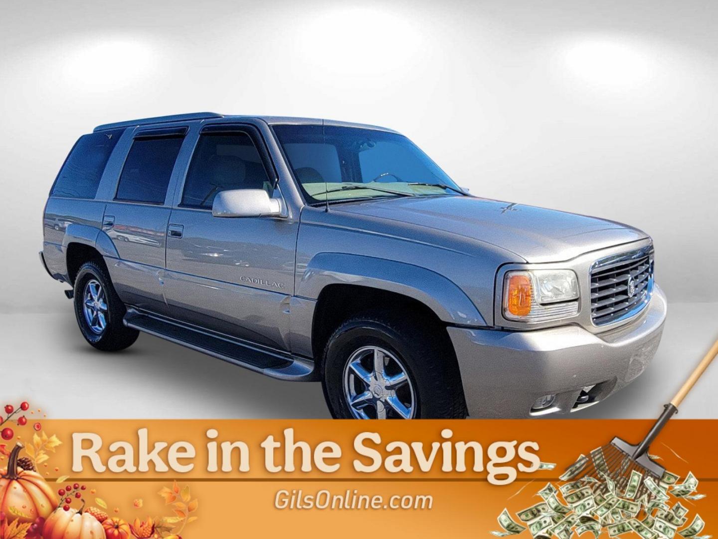 1999 Silver Sand Cadillac Escalade (1GYEK13R3XR) with an Gas V8 5.7L/350 engine, 4-Speed Automatic w/OD, Electronic transmission, located at 7000 Northlake Connector, Columbus, GA, 31904, (706) 987-8085, 32.524975, -84.978134 - 1999 Cadillac Escalade - Photo#2