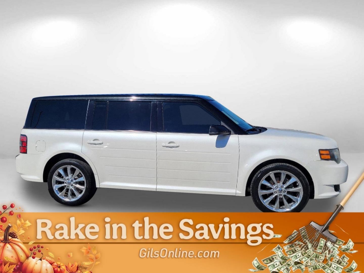 2011 White Ford Flex Titanium (2FMGK5DC2BB) with an Gas V6 3.5L/213 engine, 6-Speed Automatic transmission, located at 1430 Gateway Drive, Opelika, AL, 36801, (334) 239-0944, 32.637871, -85.409790 - 2011 Ford Flex Titanium - Photo#3