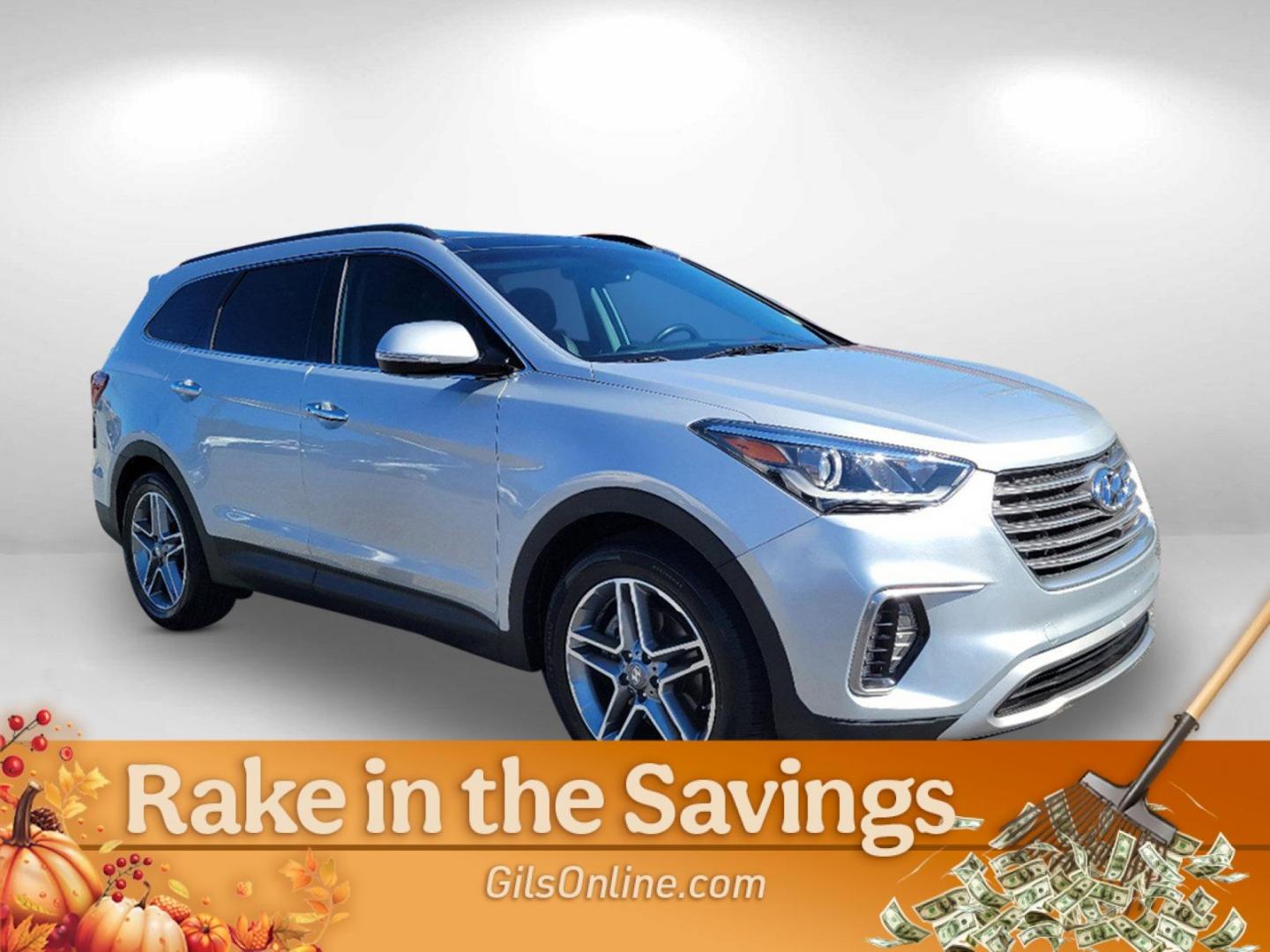 2017 Circuit Silver /Gray Hyundai Santa Fe SE Ultimate (KM8SR4HF8HU) with an Regular Unleaded V-6 3.3 L/204 engine, 6-Speed Automatic w/OD transmission, located at 7000 Northlake Connector, Columbus, GA, 31904, (706) 987-8085, 32.524975, -84.978134 - 2017 Hyundai Santa Fe SE Ultimate - Photo#2