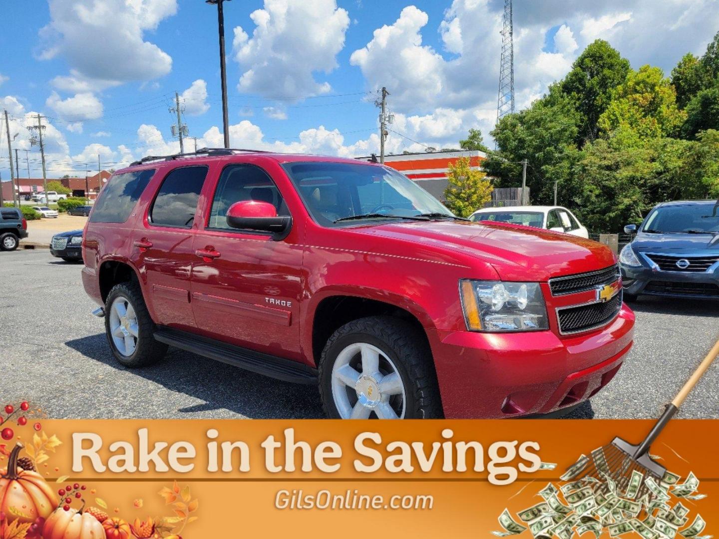 2012 Crystal Red Tintcoat /Light Cashmere/Dark Cashmere Chevrolet Tahoe LT (1GNSKBE05CR) with an Gas/Ethanol V8 5.3L/323 engine, 6-Speed Automatic w/OD transmission, located at 804 22nd Ave, Phenix City, AL, 36870, (334) 297-1860, 32.484749, -85.024475 - 2012 Chevrolet Tahoe LT - Photo#3