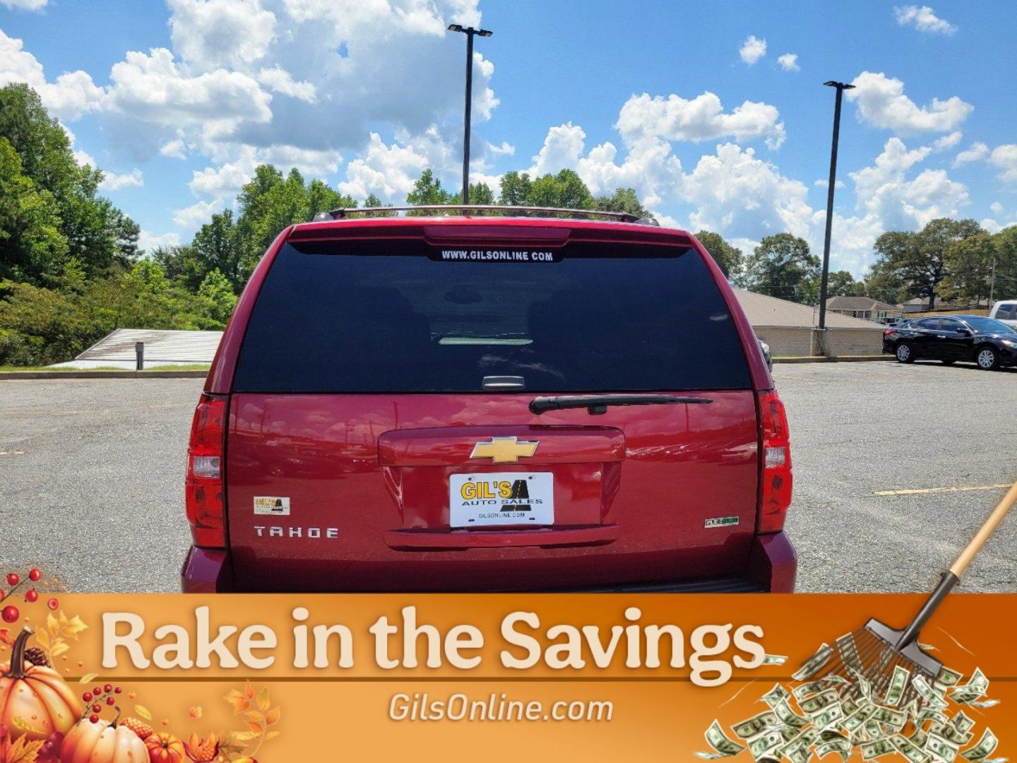 2012 Crystal Red Tintcoat /Light Cashmere/Dark Cashmere Chevrolet Tahoe LT (1GNSKBE05CR) with an Gas/Ethanol V8 5.3L/323 engine, 6-Speed Automatic w/OD transmission, located at 804 22nd Ave, Phenix City, AL, 36870, (334) 297-1860, 32.484749, -85.024475 - 2012 Chevrolet Tahoe LT - Photo#6