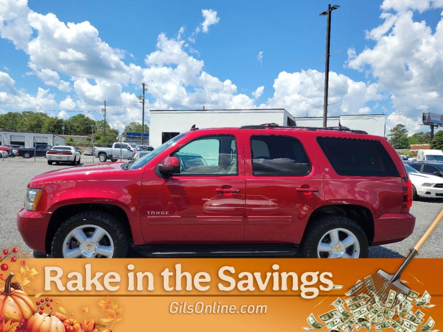 2012 Crystal Red Tintcoat /Light Cashmere/Dark Cashmere Chevrolet Tahoe LT (1GNSKBE05CR) with an Gas/Ethanol V8 5.3L/323 engine, 6-Speed Automatic w/OD transmission, located at 804 22nd Ave, Phenix City, AL, 36870, (334) 297-1860, 32.484749, -85.024475 - 2012 Chevrolet Tahoe LT - Photo#8